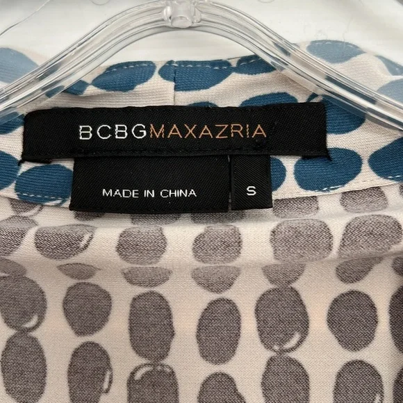 BCBGMAXAZRIA Polka Dot V-Neck Dress. Tie waist. Ruffle sleeve. A-line. Size S. - Picture 6 of 8